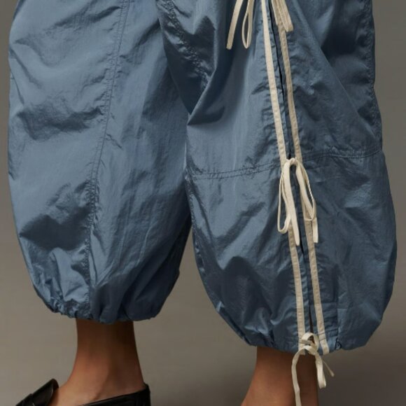 The Bowline Parachute Pants by Daily Practice - Picture 5 of 14